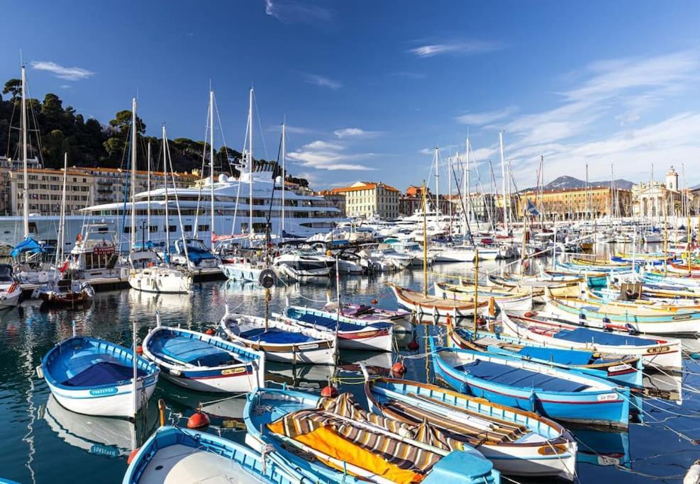 Moulin - Stunning 1 Bedroom On The Port Apartamento