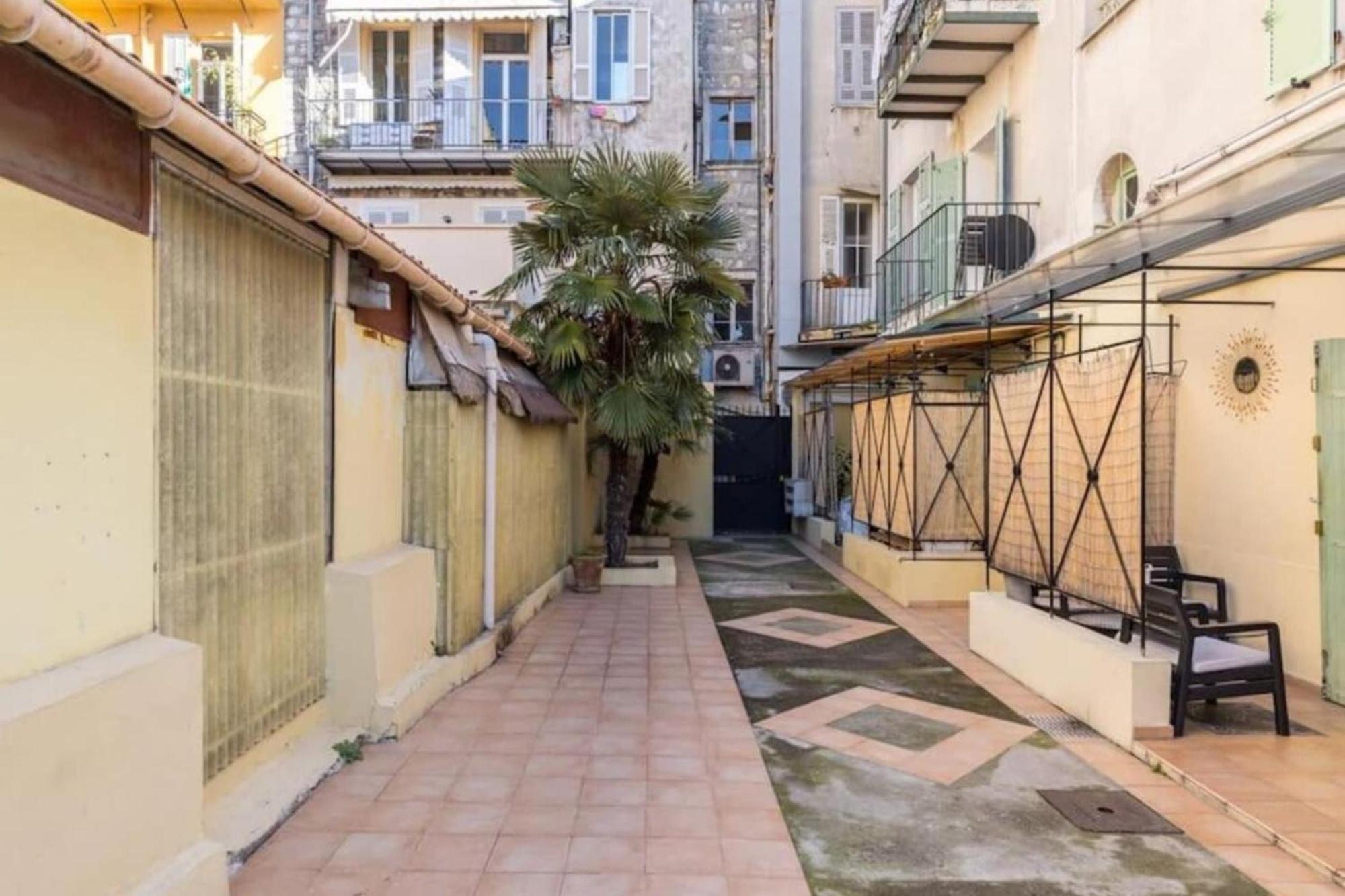 Moulin - Stunning 1 Bedroom On The Port * Nice