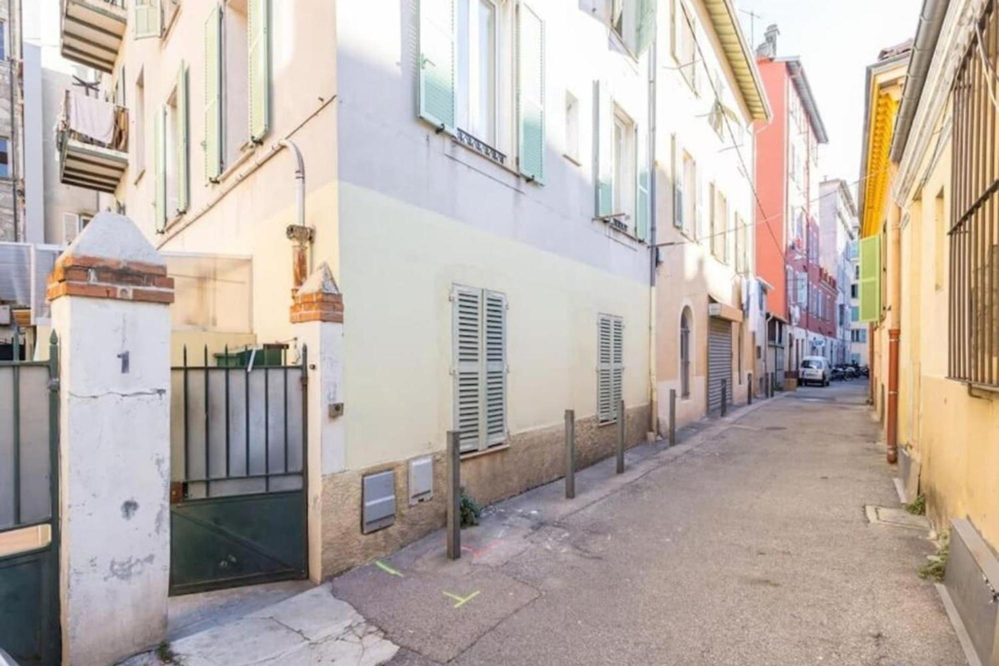 Apartment Moulin - Stunning 1 Bedroom On The Port *